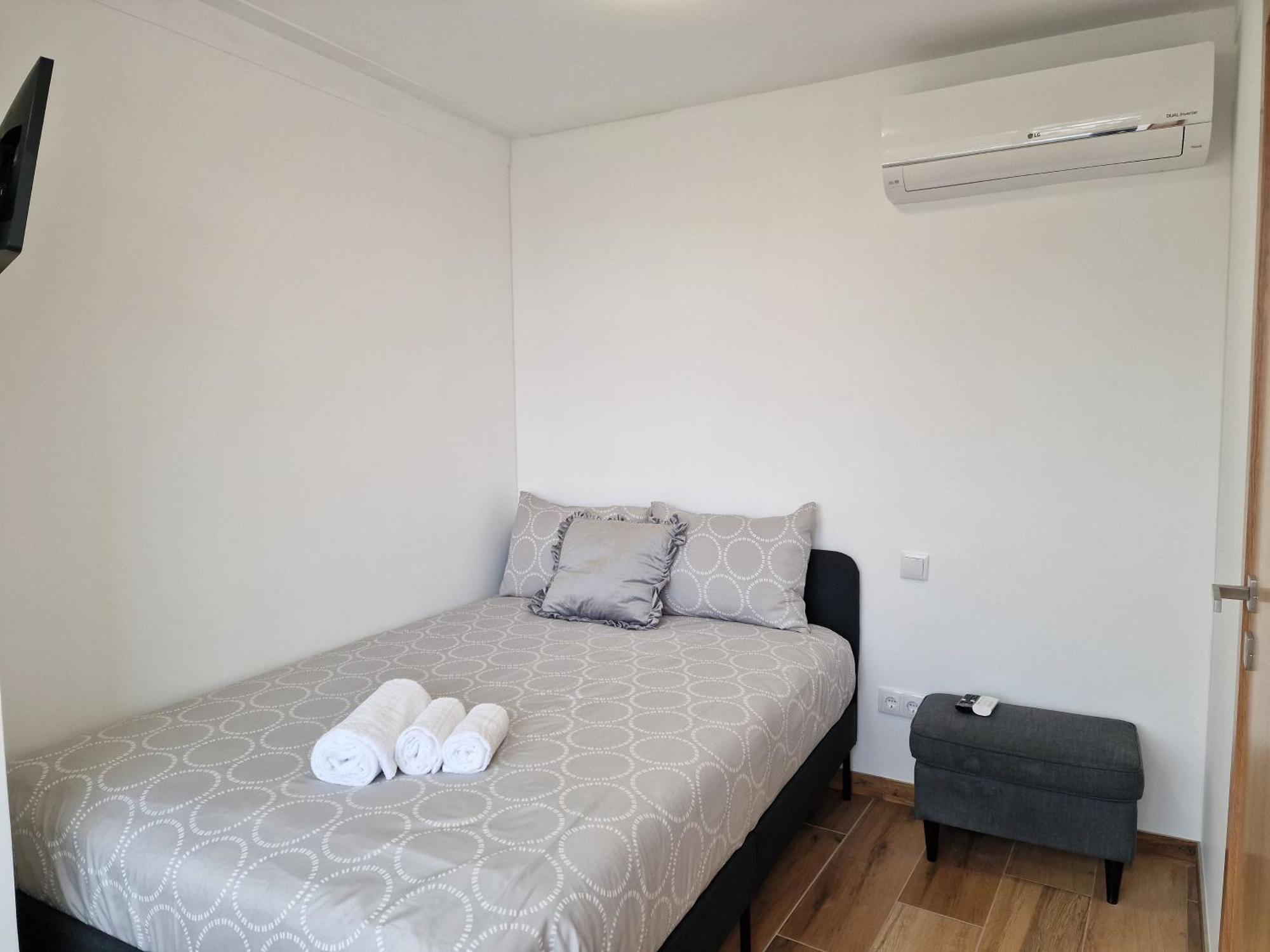 Cozy Apartment With Terrace, Air Cond, Free Parking, By Porto With Love Lda Exterior photo
